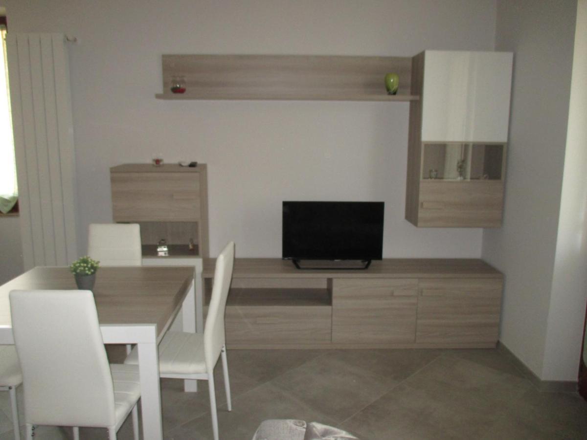 Anagnina Apartment Capistrano Рим Екстериор снимка