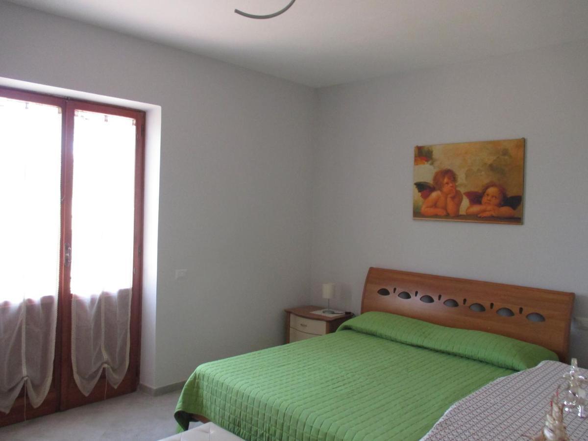 Anagnina Apartment Capistrano Рим Екстериор снимка